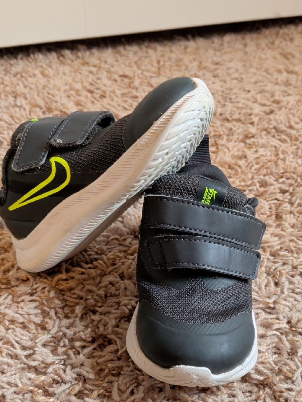 Toddler Size 5 Nike